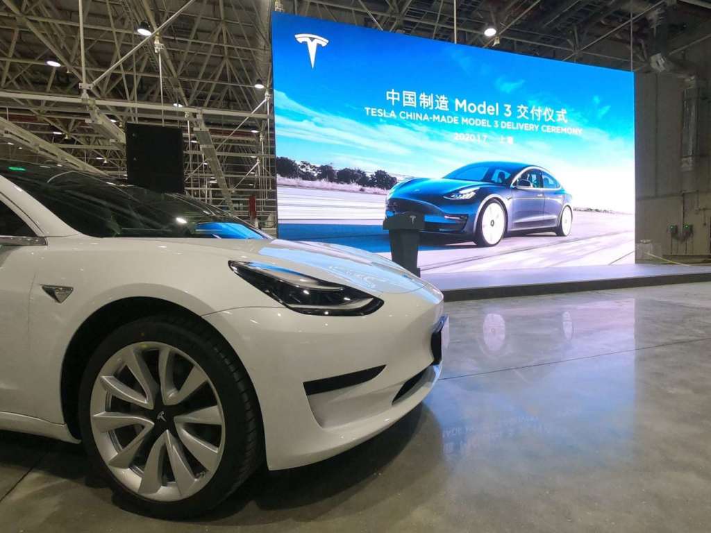 i rivali cinesi di Tesla sono in difficoltà